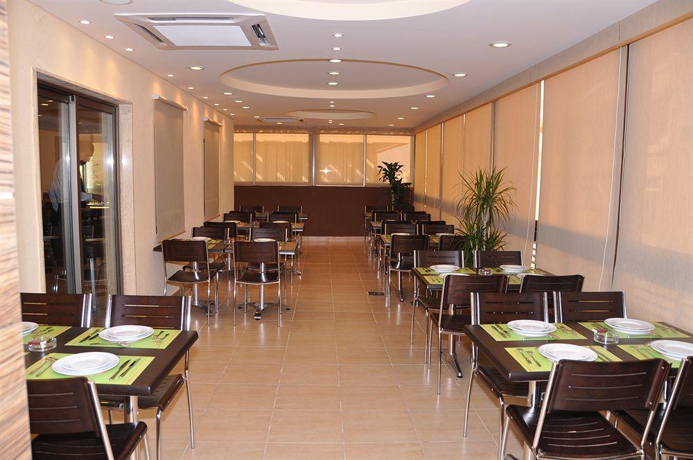 Orient Prince Hotel Beirut Restaurant billede